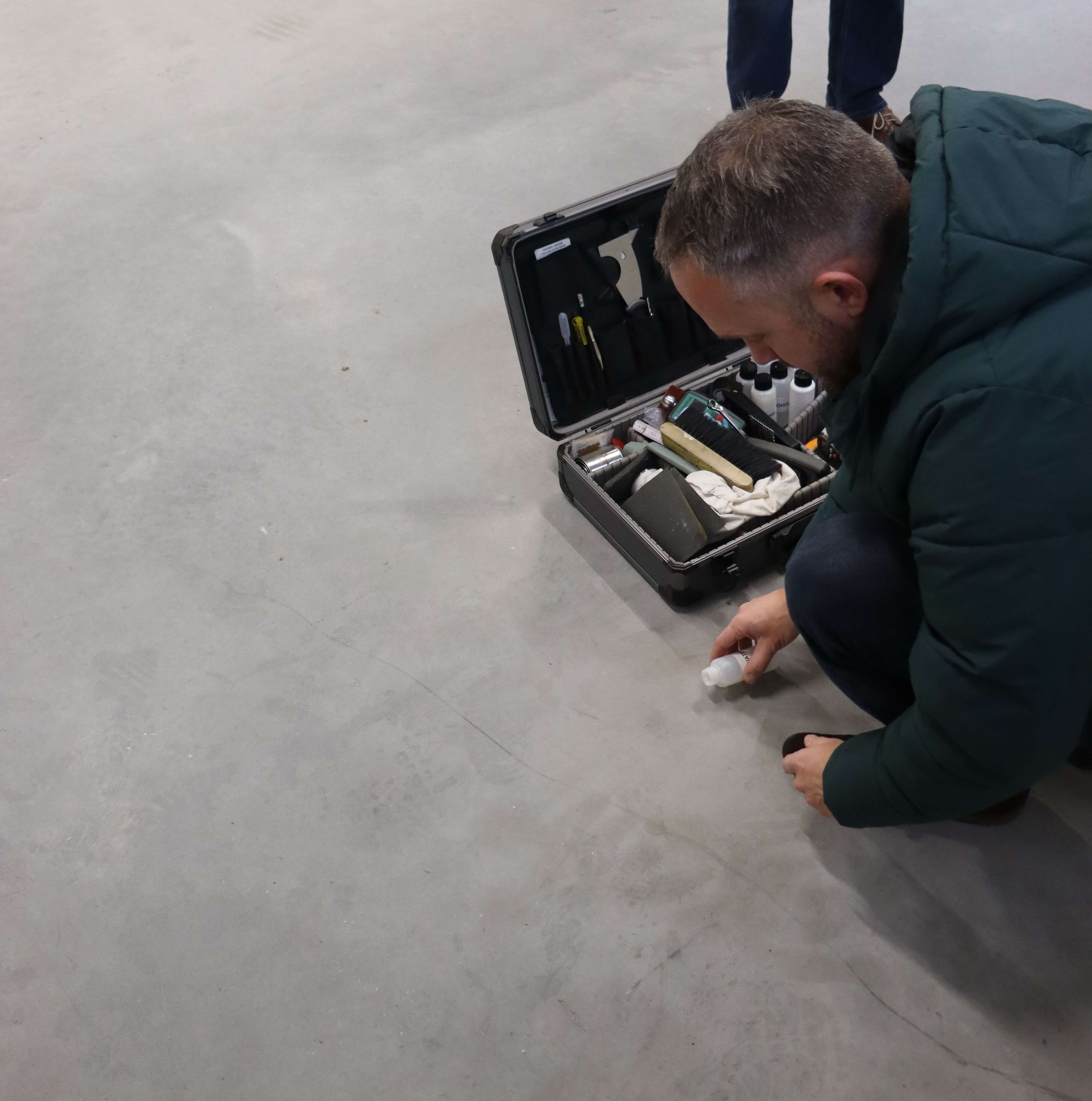 Afbeelding voor: Revêtement de sol haute résistance pour charges lourdes : un pré-traitement et un choix de système adaptés