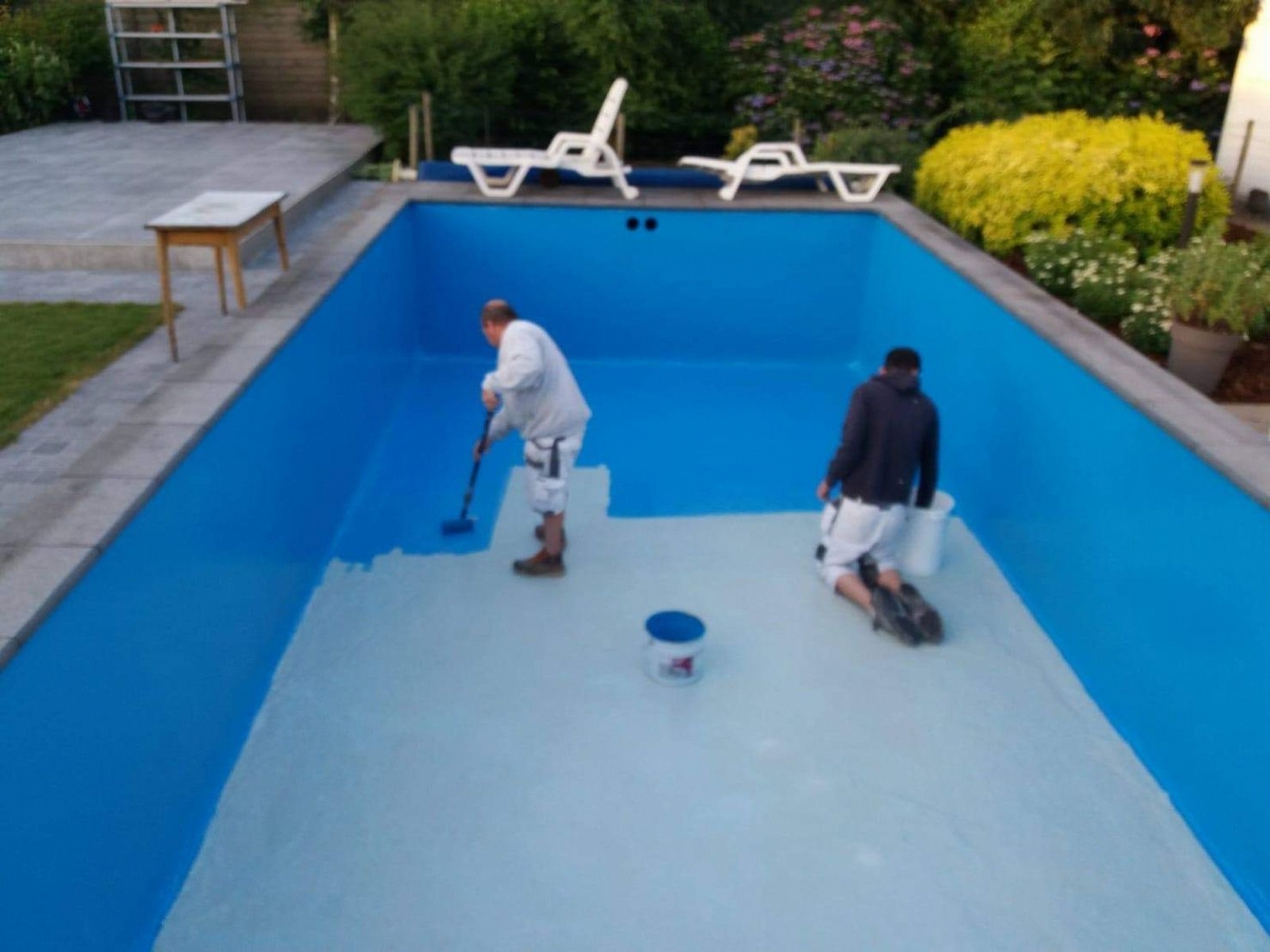 Peinture de la piscine